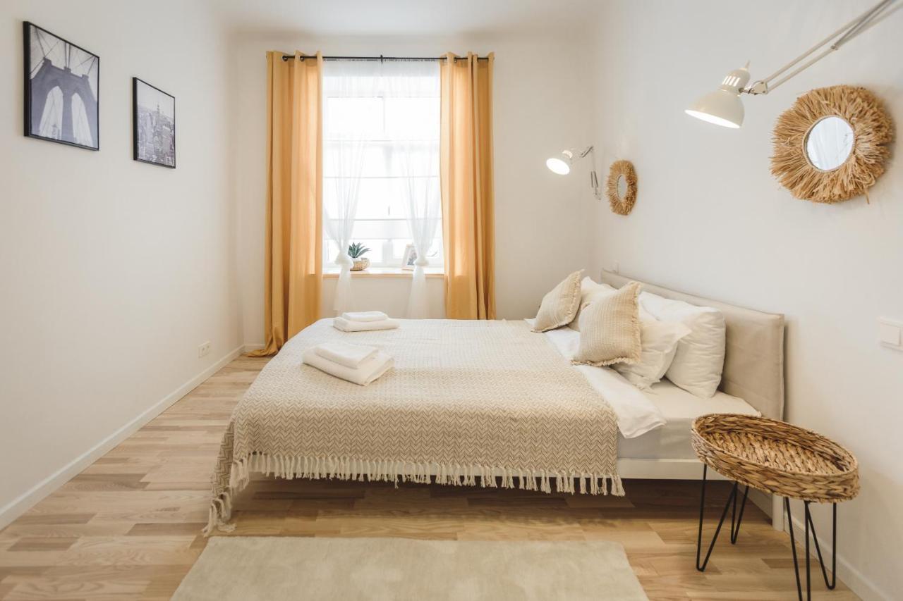 1212 Apartments With Free Parking Riga Esterno foto