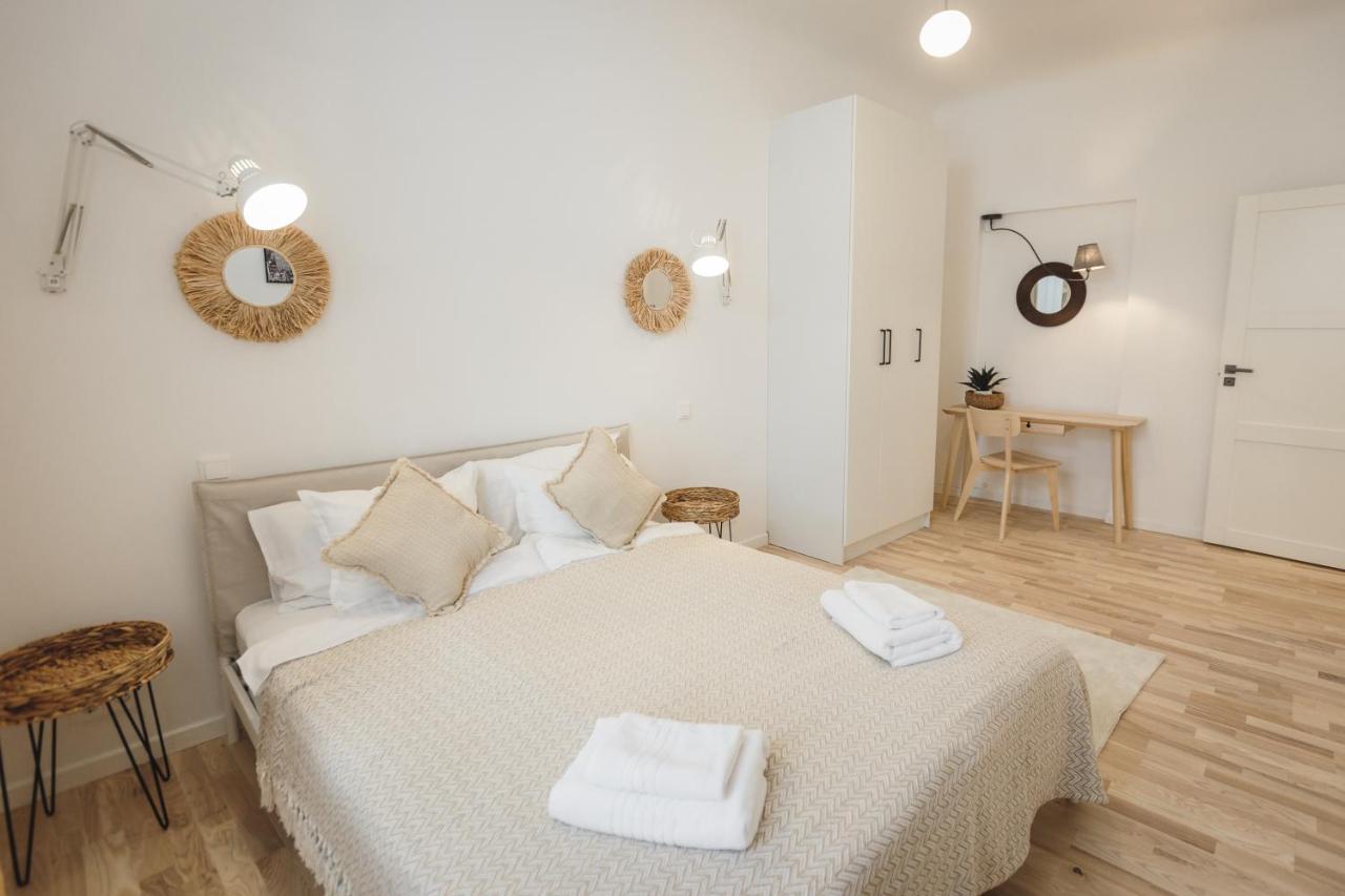 1212 Apartments With Free Parking Riga Esterno foto
