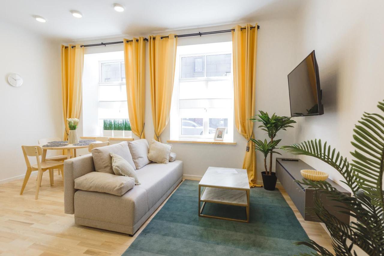 1212 Apartments With Free Parking Riga Esterno foto